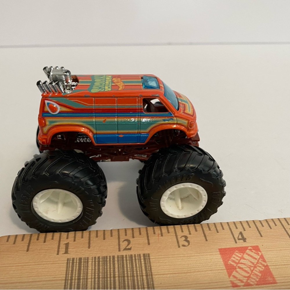 NFS - Picture 4 of 4